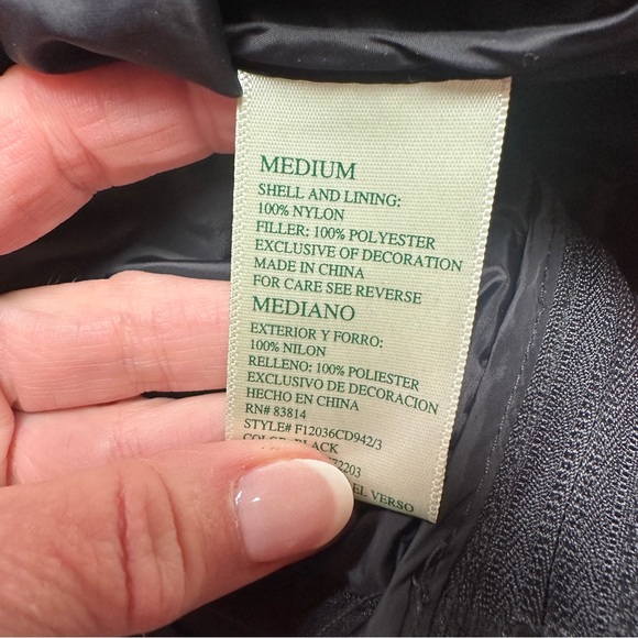 NWT BLACK VEST - Picture 3 of 7